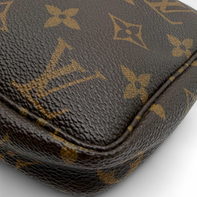 Pochette Accessoires