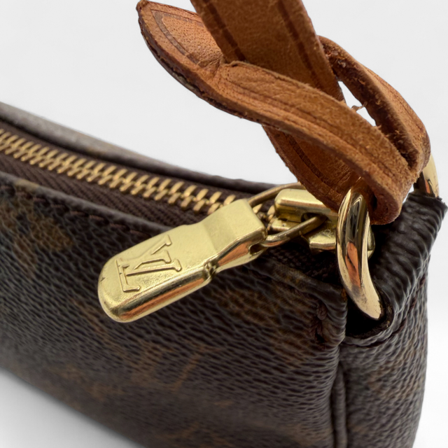 Pochette Accessoires