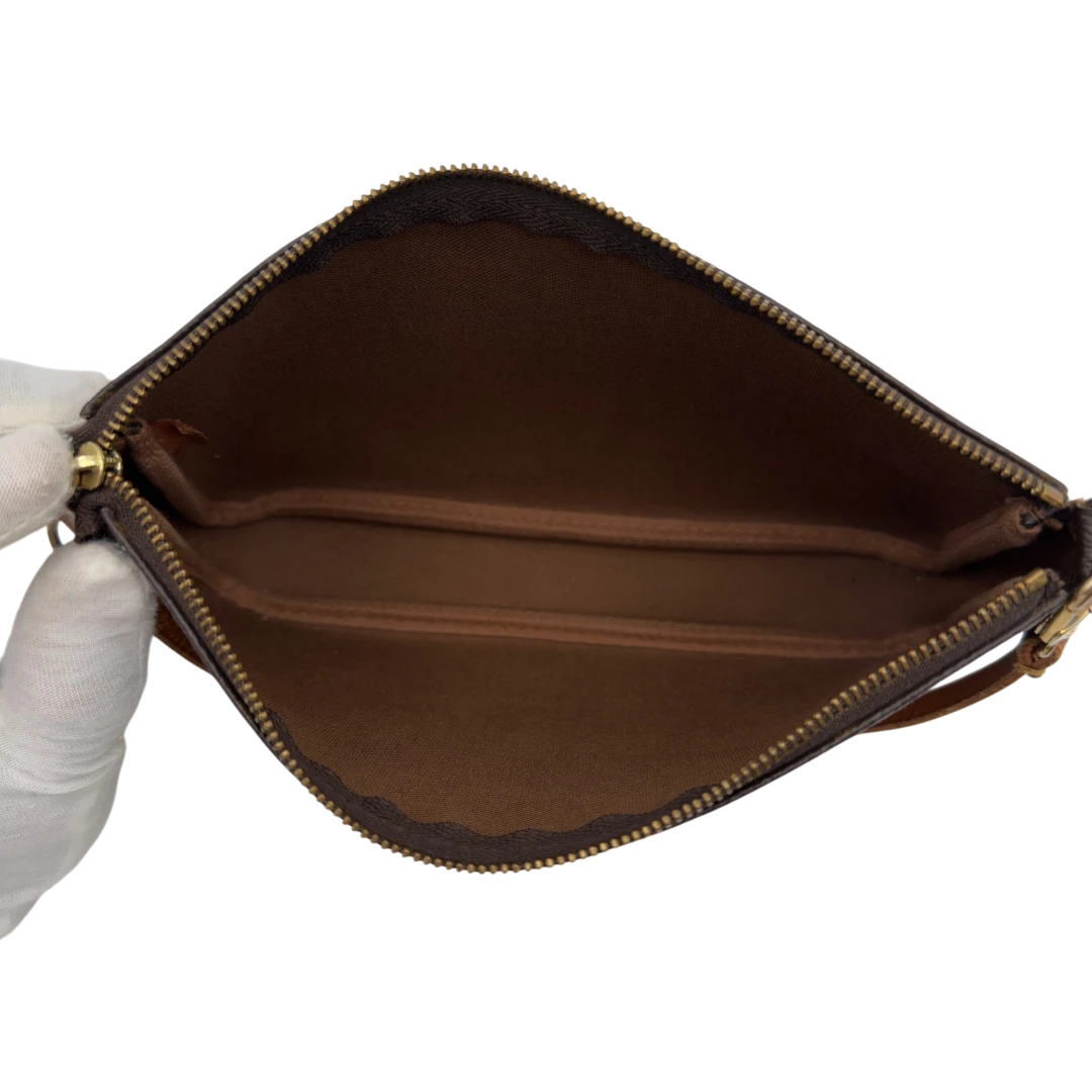 Louis Vuitton Pochette Accessoires monogram braun