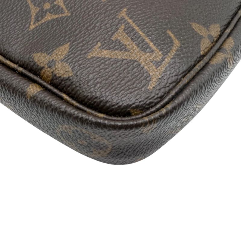 Louis Vuitton Pochette Accessoires