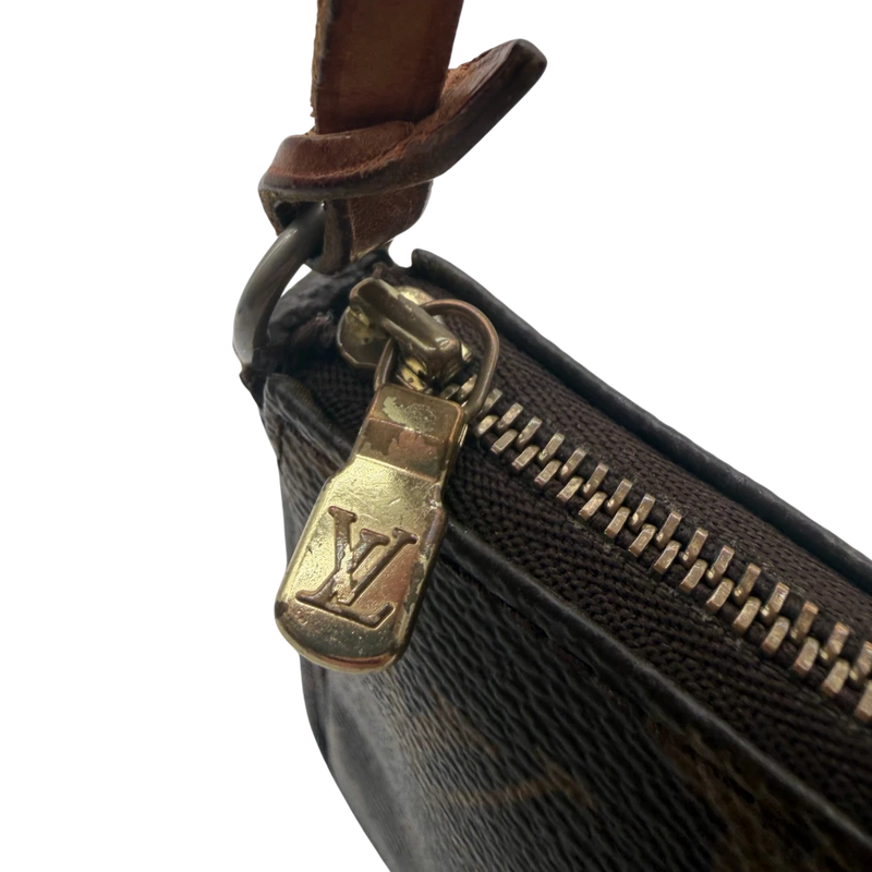 Louis Vuitton Pochette Accessoires