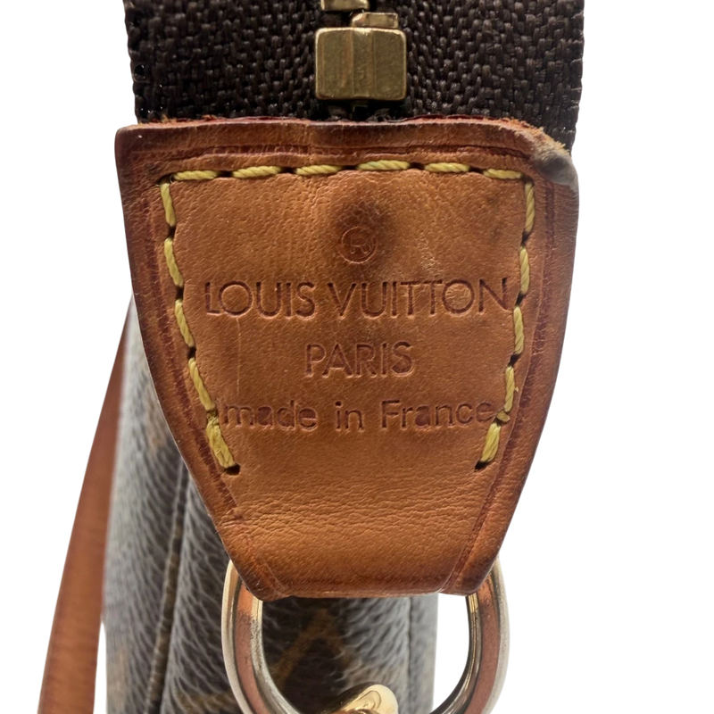 Louis Vuitton Pochette Accessoires