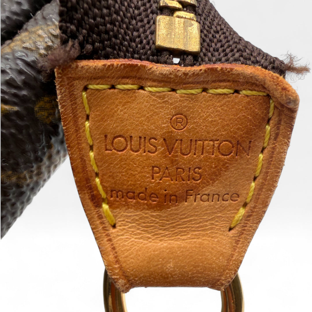 Pochette Accessoires