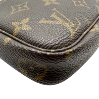 Louis Vuitton Pochette Accessoires