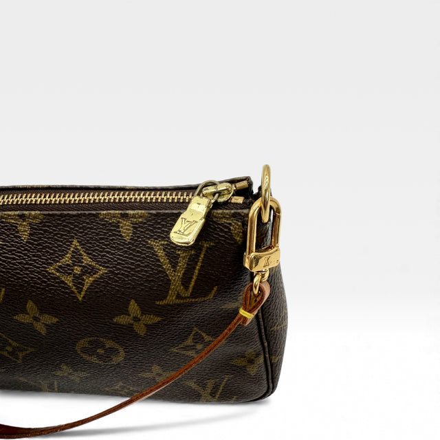 Pochette Accessories