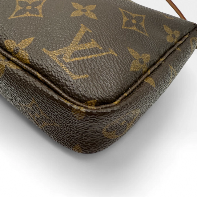 Louis Vuitton Pochette