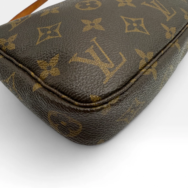 Louis Vuitton Pochette