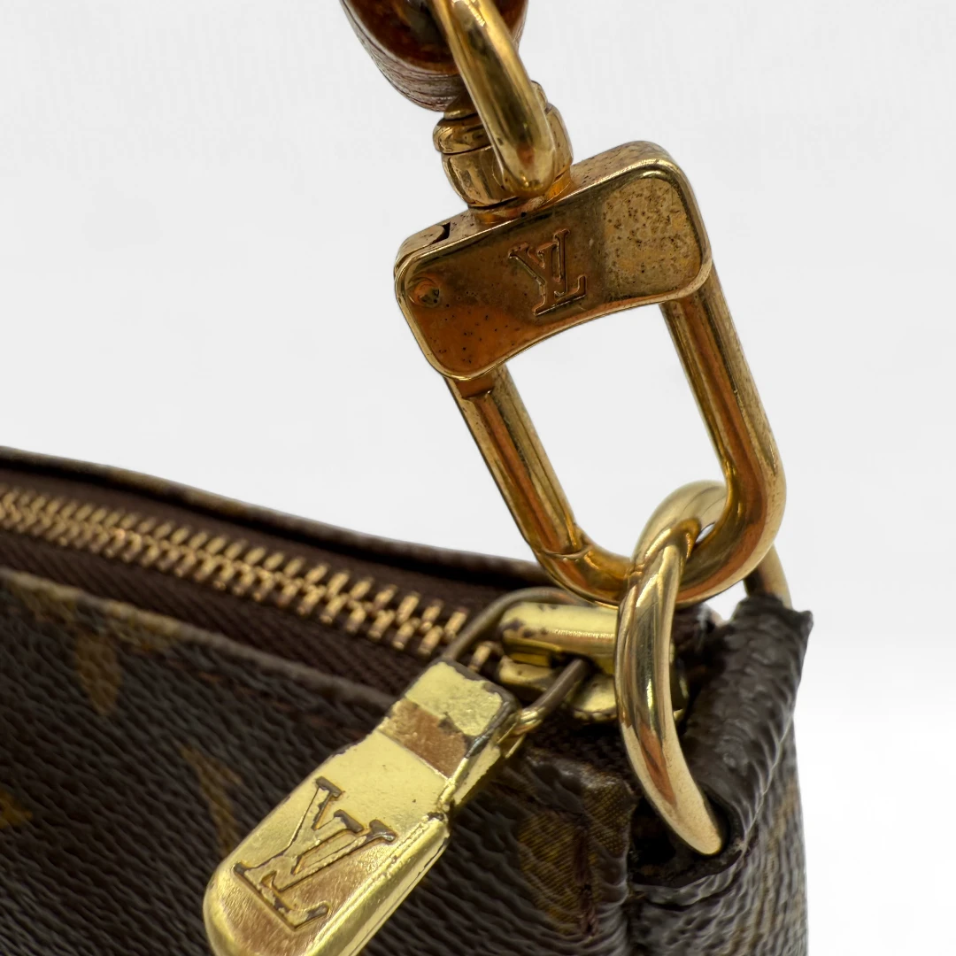 Louis Vuitton Pochette