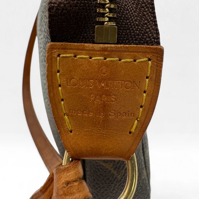 Louis Vuitton Pochette