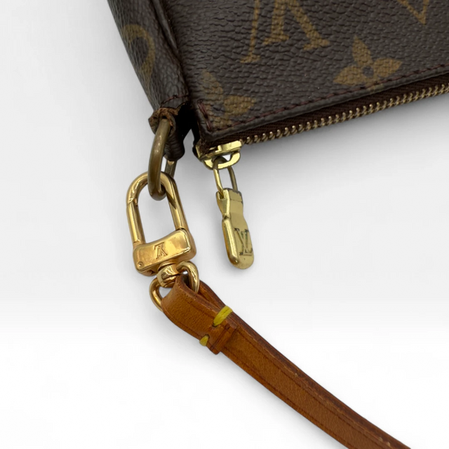 Louis Vuitton Pochette Accessoires