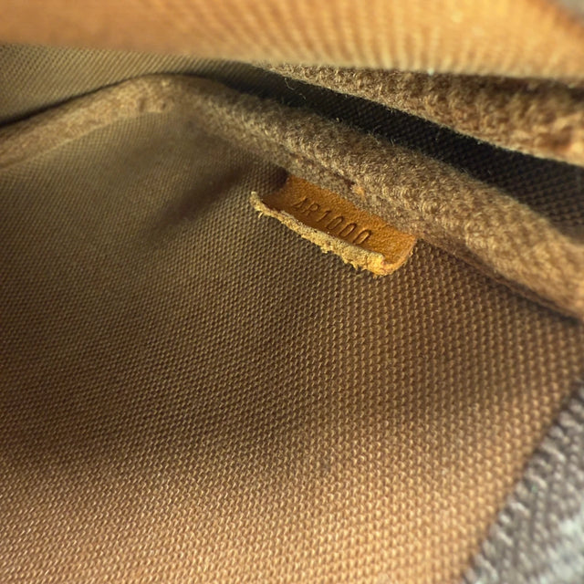 Louis Vuitton Pochette Accessoires