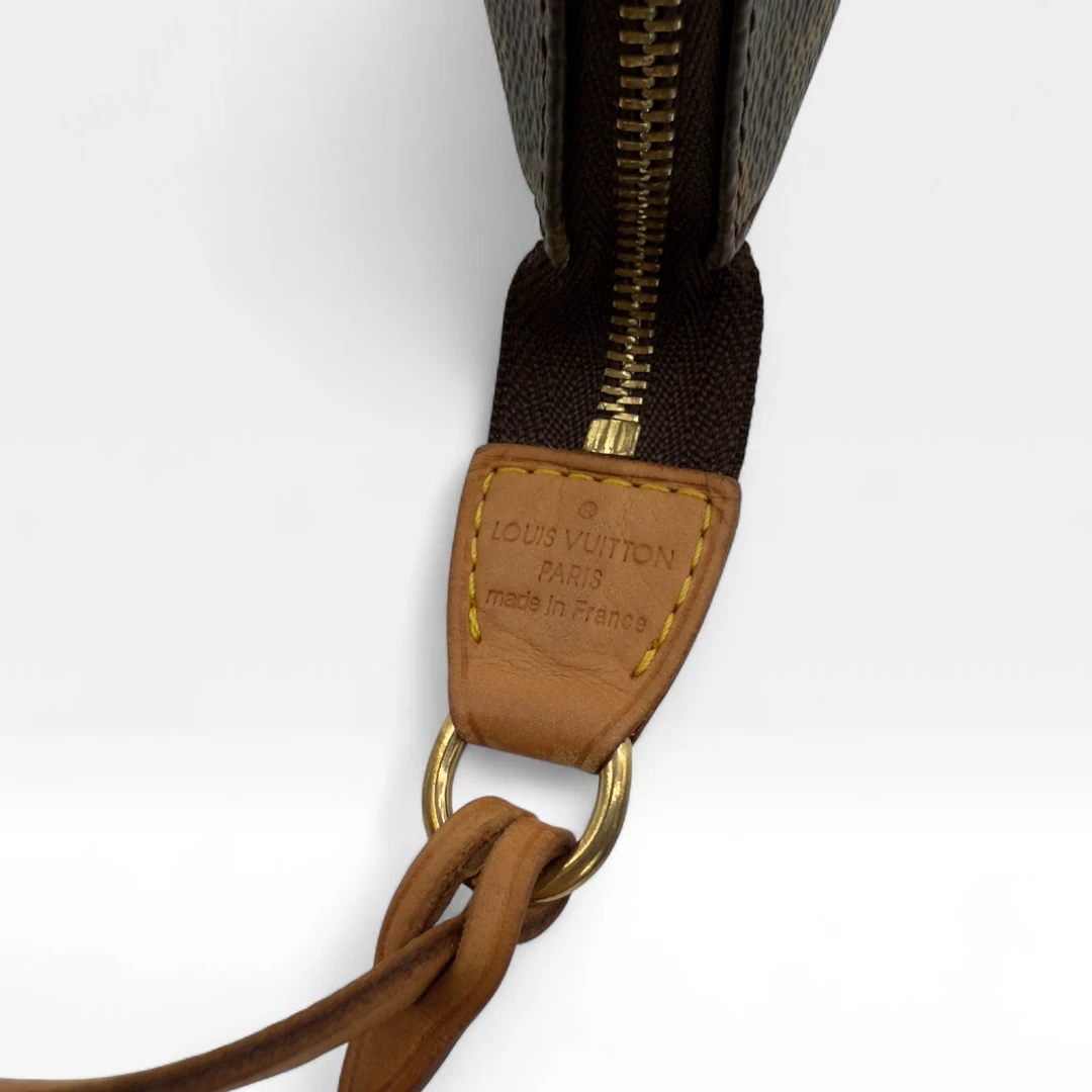 Louis Vuitton Pochette Accessoires