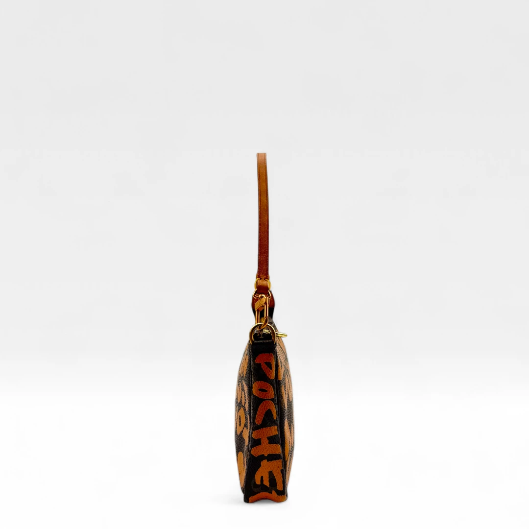 Louis Vuitton Pochette Accessoires Graffiti orange monogram braun