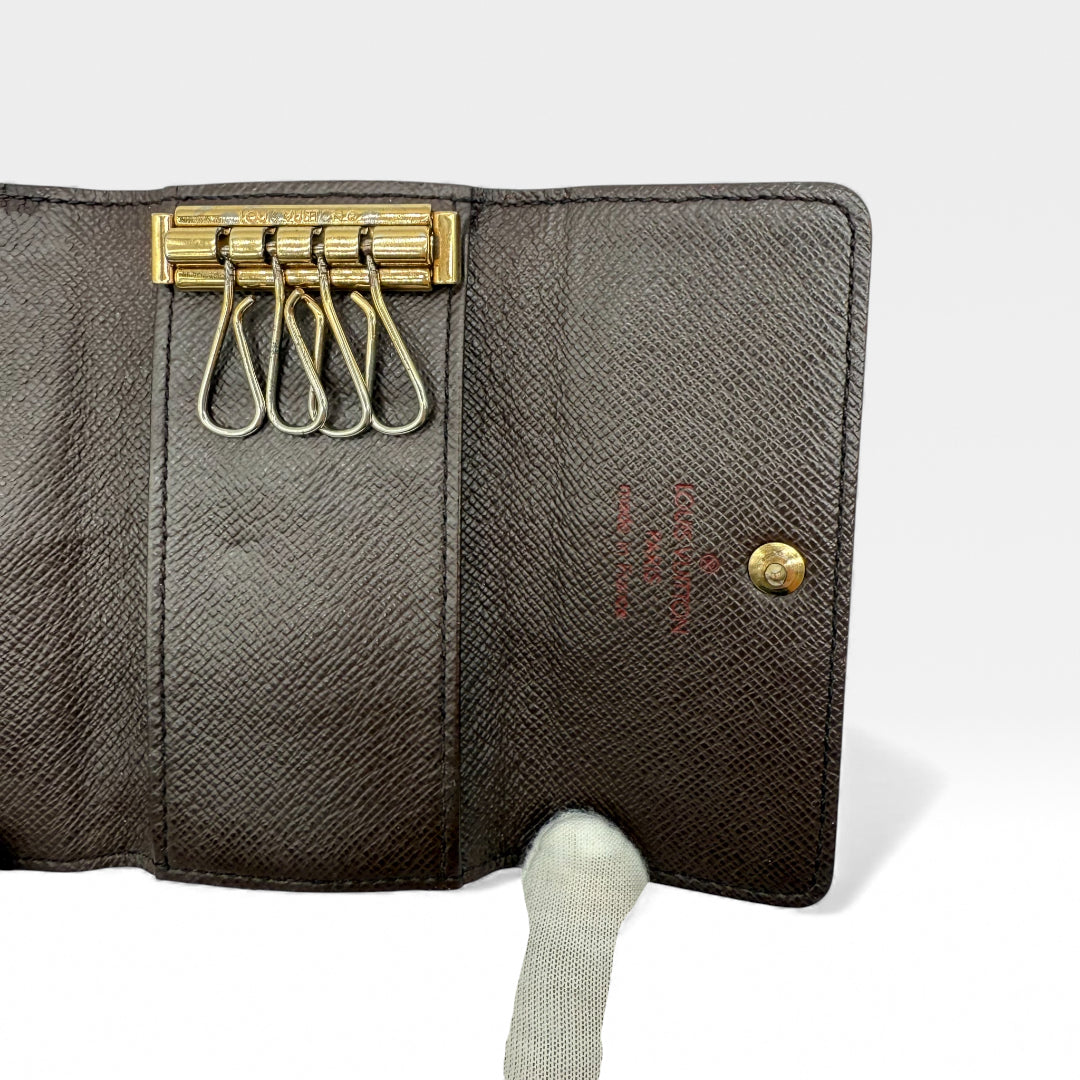 Damier Multicle key case, plain brown