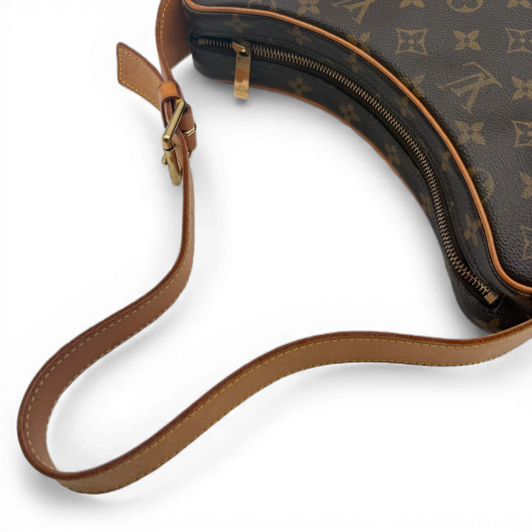 Louis Vuitton Schultertasche Croissant MM