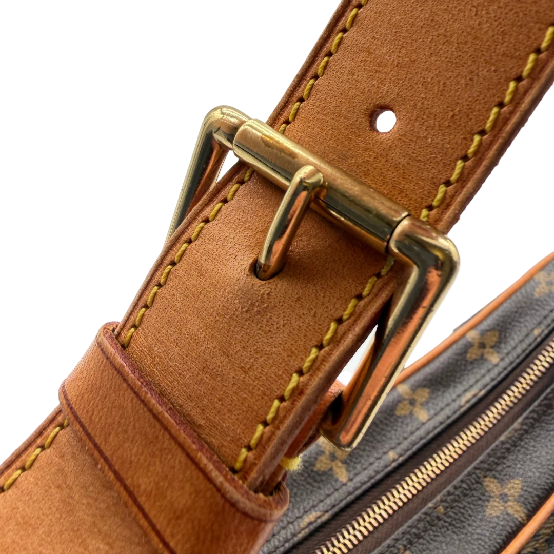 Louis Vuitton Schultertasche Croissant MM