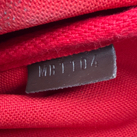 Louis Vuitton Schultertasche Eva Damier Ebene braun – Datumscode im Detail