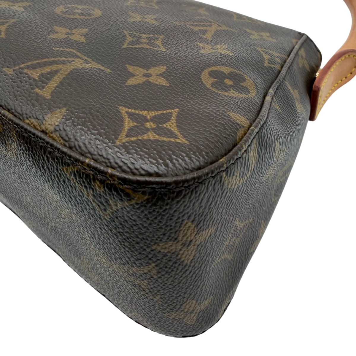 Louis Vuitton Schultertasche Mini Looping monogram braun – Ecken im Detail