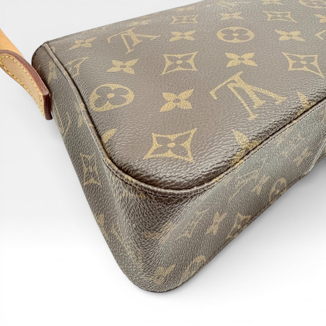 Louis Vuitton Schultertasche Mini Looping
