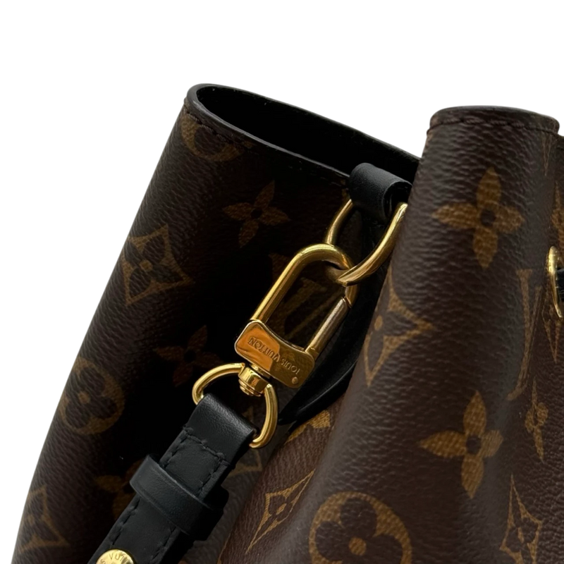 Louis Vuitton NeoNoé MM Shoulder Bag