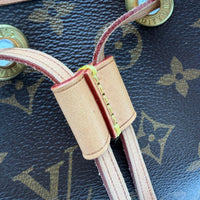 Louis Vuitton Schultertasche Sac Noé BB