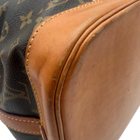 Louis Vuitton Schultertasche Sac Noé petit