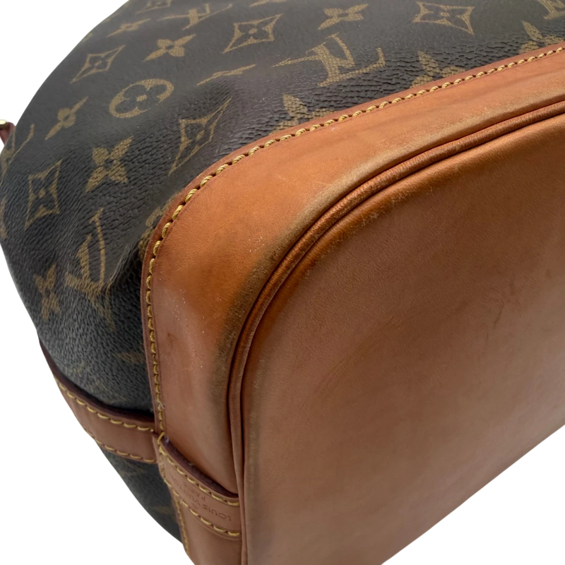 Louis Vuitton Sac Noé Petit Shoulder Bag