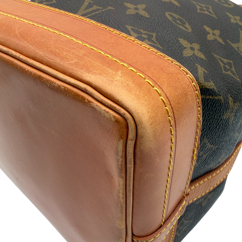 Sac Noé large shoulder bag