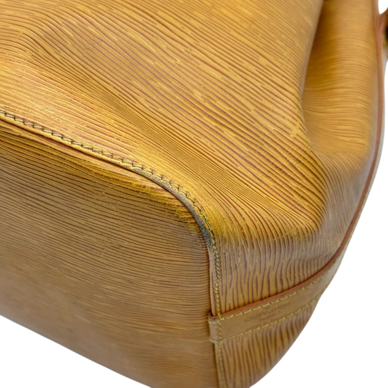 Louis Vuitton Schultertasche Sac Noé petit Epi