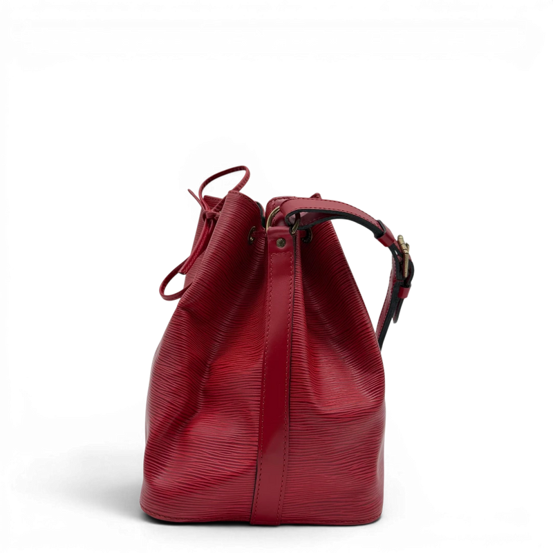 Louis Vuitton Sac Noé petit Epi Shoulder Bag