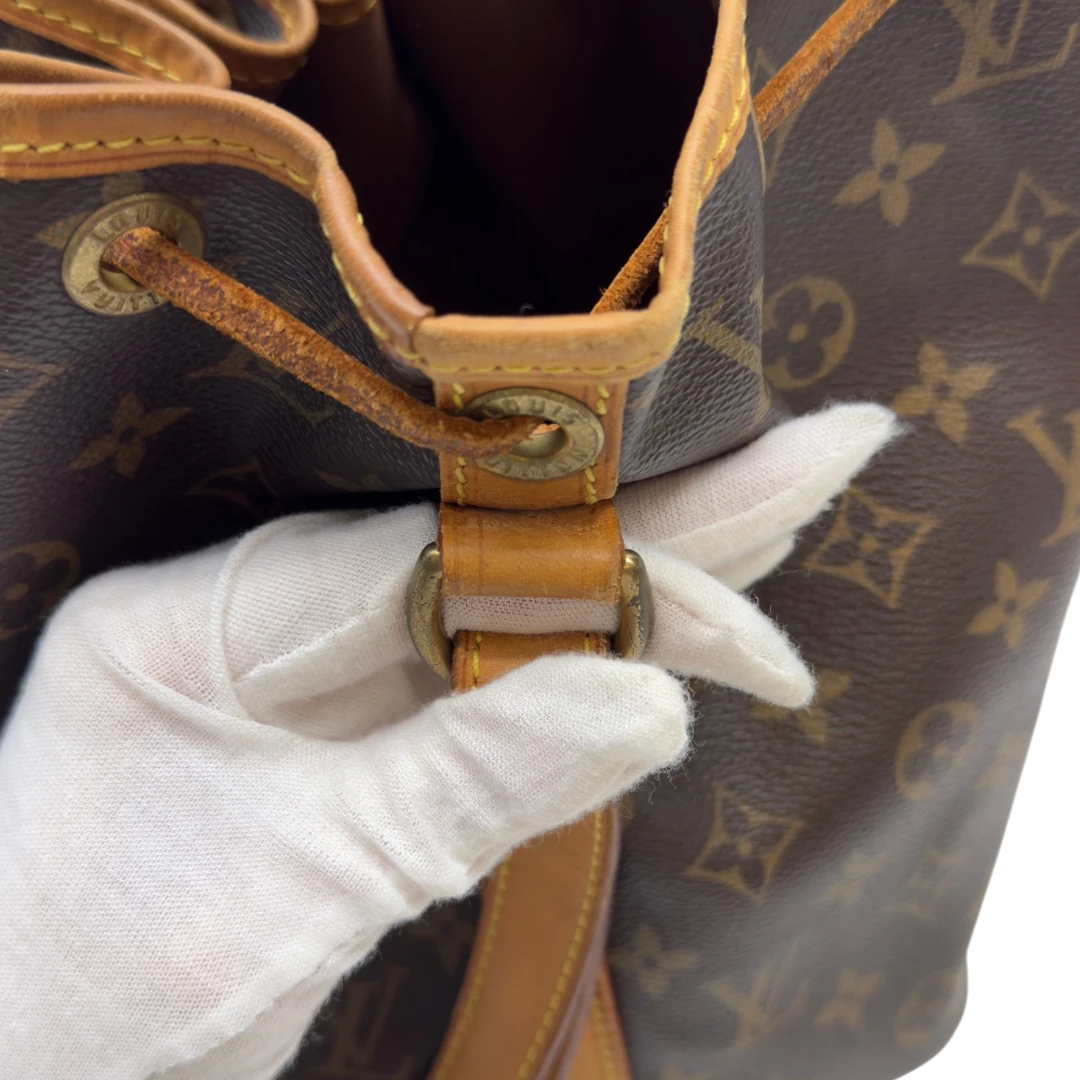 Louis Vuitton Schultertasche Sac Noé petit
