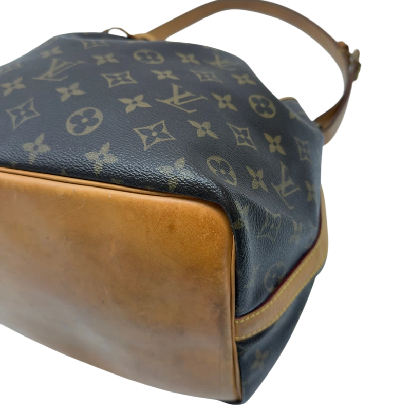 Louis Vuitton Sac Noé petit shoulder bag