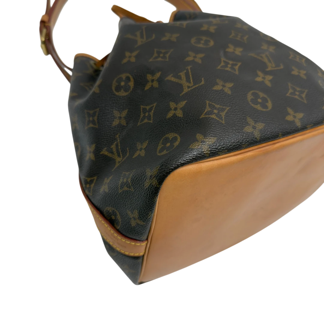Louis Vuitton Schultertasche Sac Noé petit