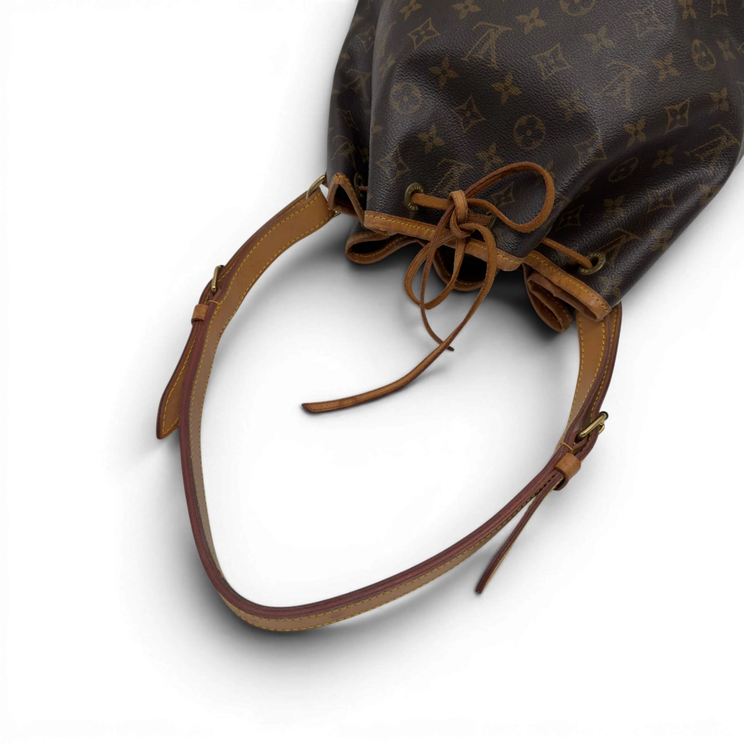 Louis Vuitton Schultertasche Sac Noé petit