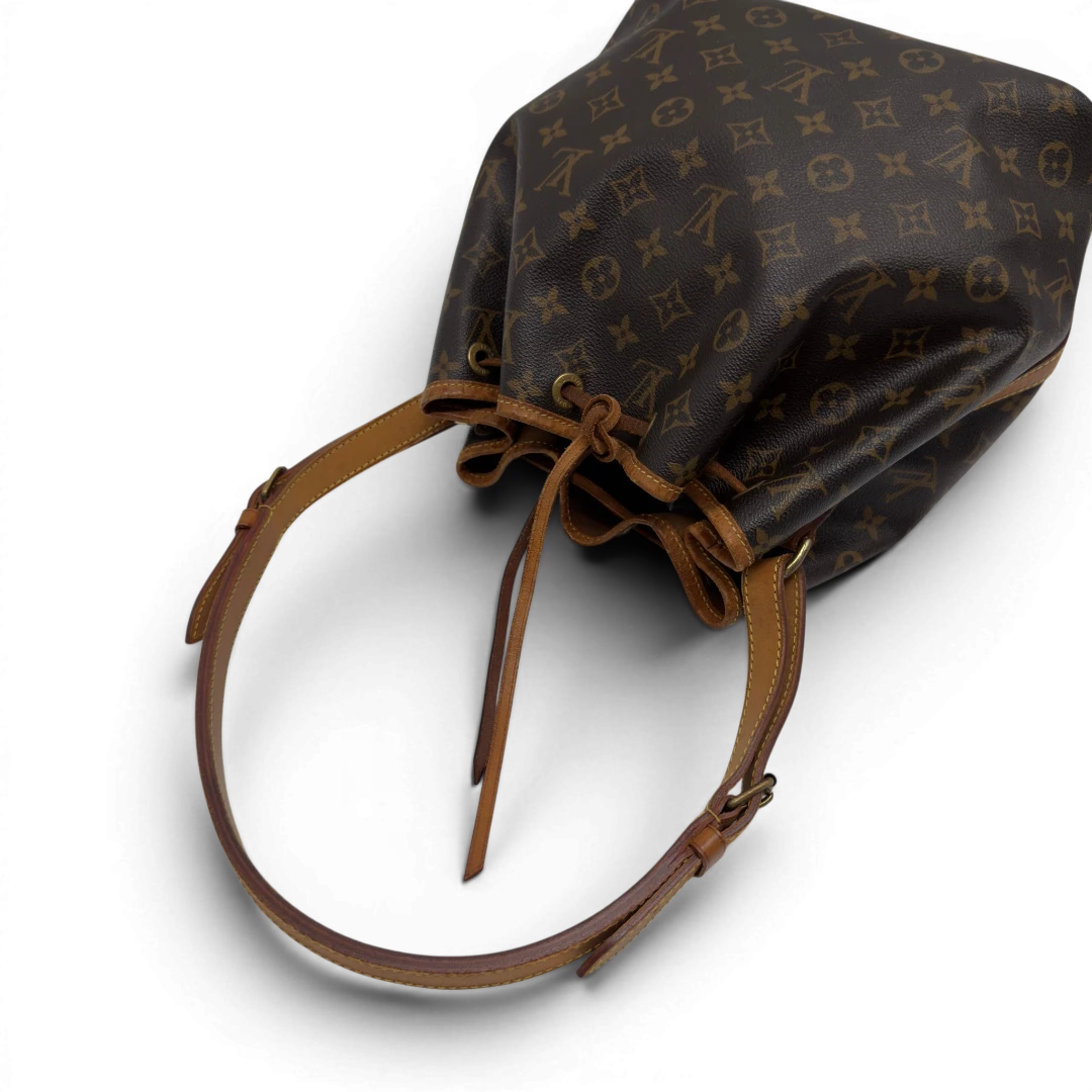 Louis Vuitton Schultertasche Sac Noé petit