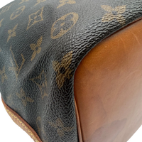 Louis Vuitton Schultertasche Sac Noé petit