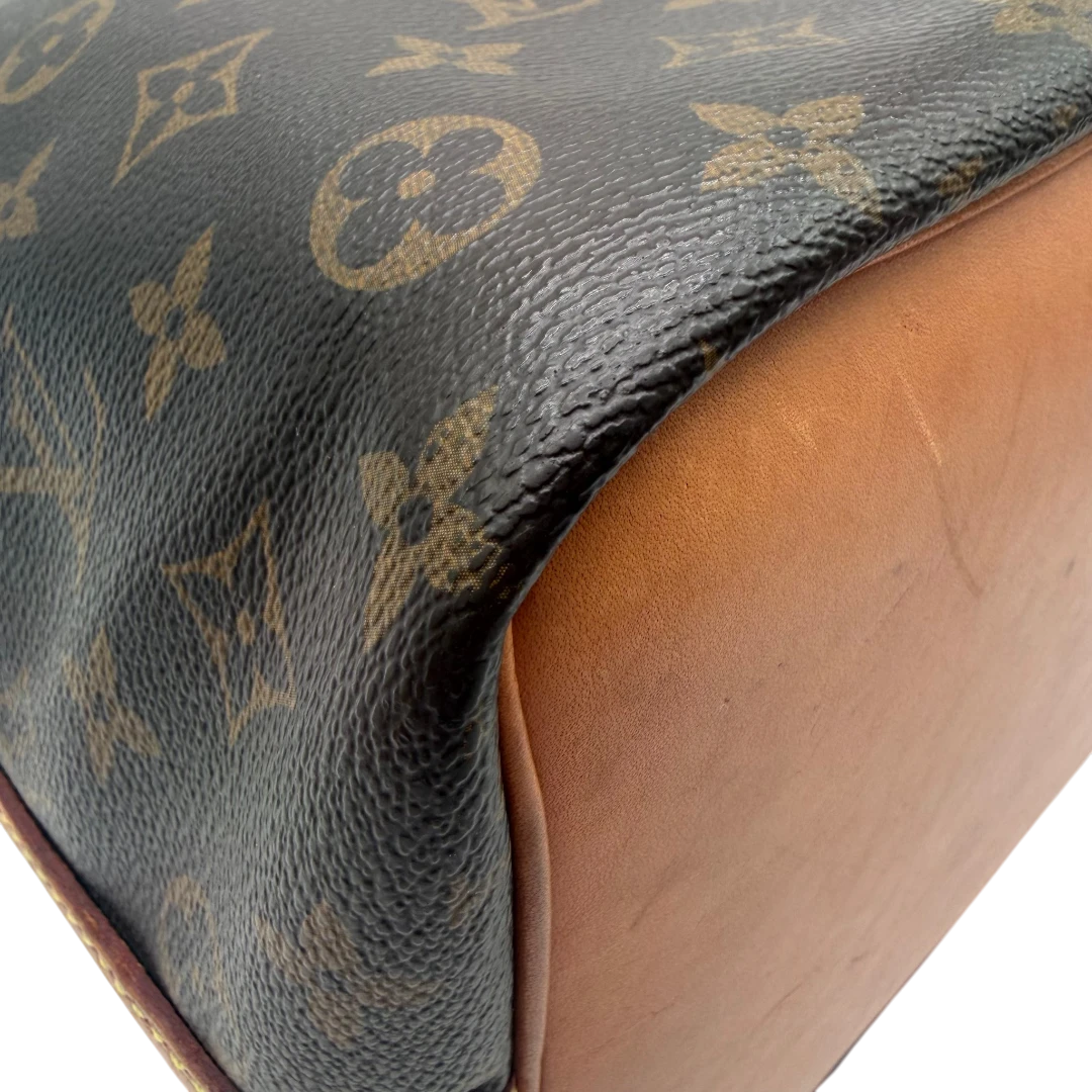 Louis Vuitton Schultertasche Sac Noé petit