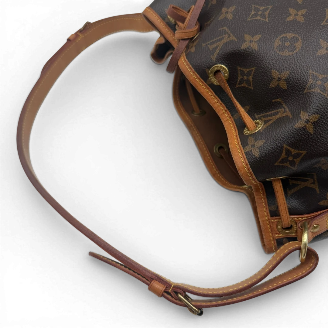 Louis Vuitton Schultertasche Sac Noé petit