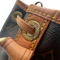 Louis Vuitton Schultertasche Sac Noé petit