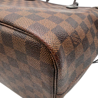 Louis Vuitton Shopper Neverfull MM Damier Ebene mit Clutch braun – Ecken im Detail