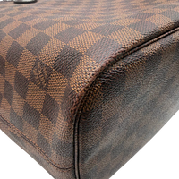 Louis Vuitton Shopper Neverfull MM Damier Ebene mit Clutch braun – Ecken im Detail