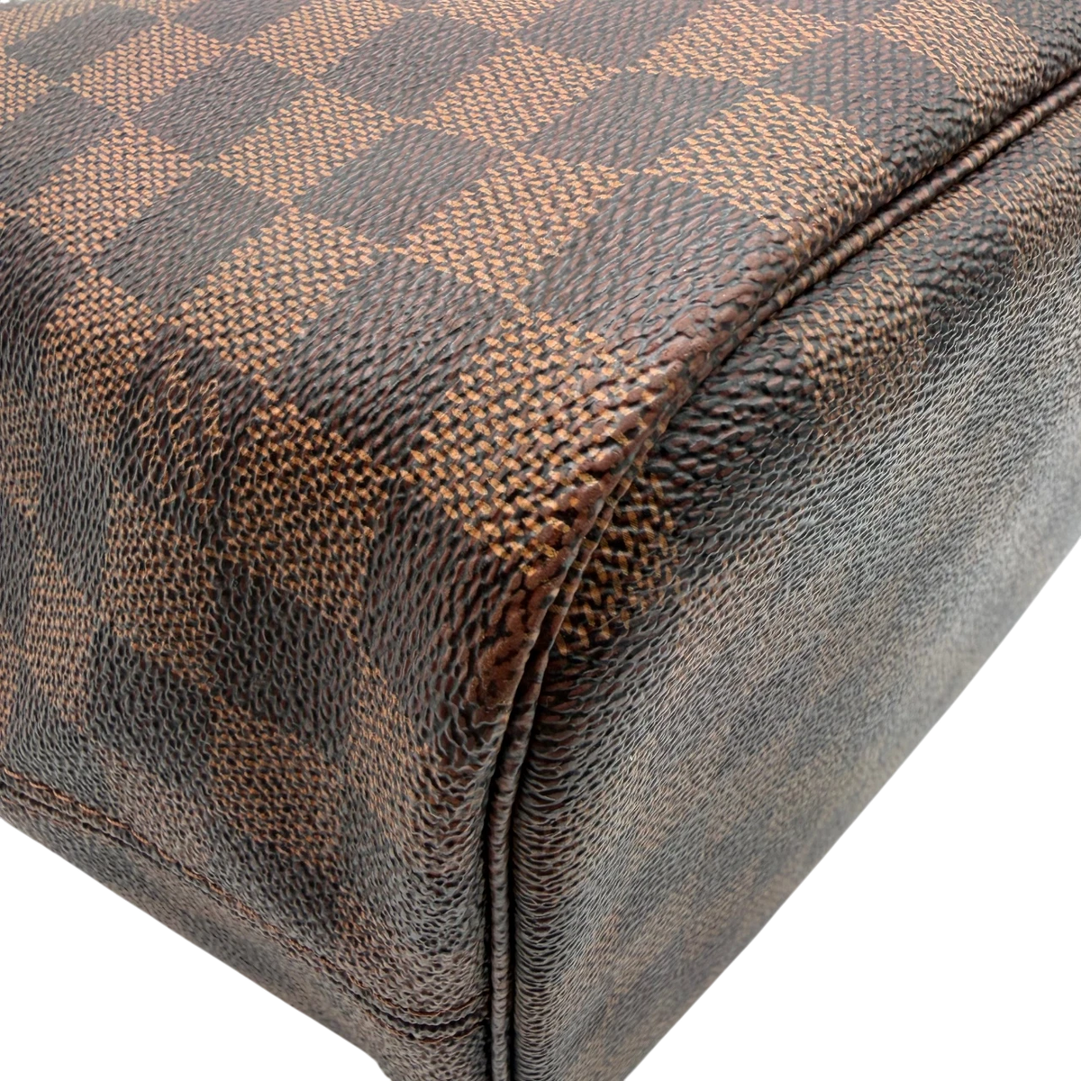 Louis Vuitton Shopper Neverfull MM Damier Ebene mit Clutch braun – Ecken im Detail