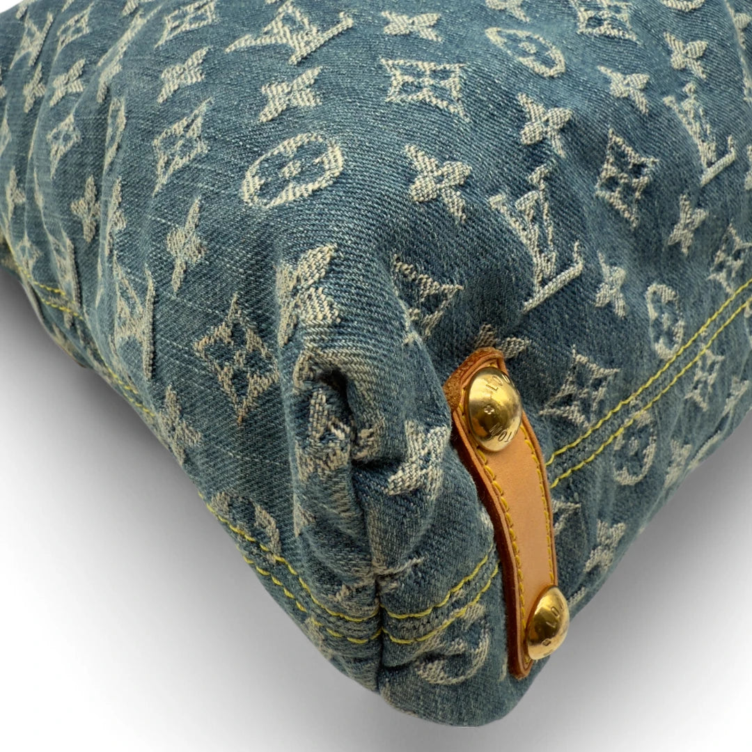 Louis Vuitton Umhängetasche Baggy GM Denim blau