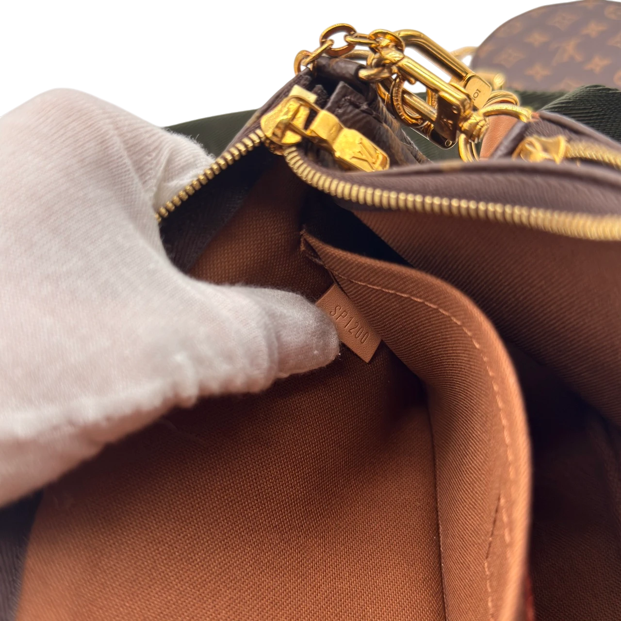 Louis Vuitton Multi Pochette Accessoires Crossbody Bag