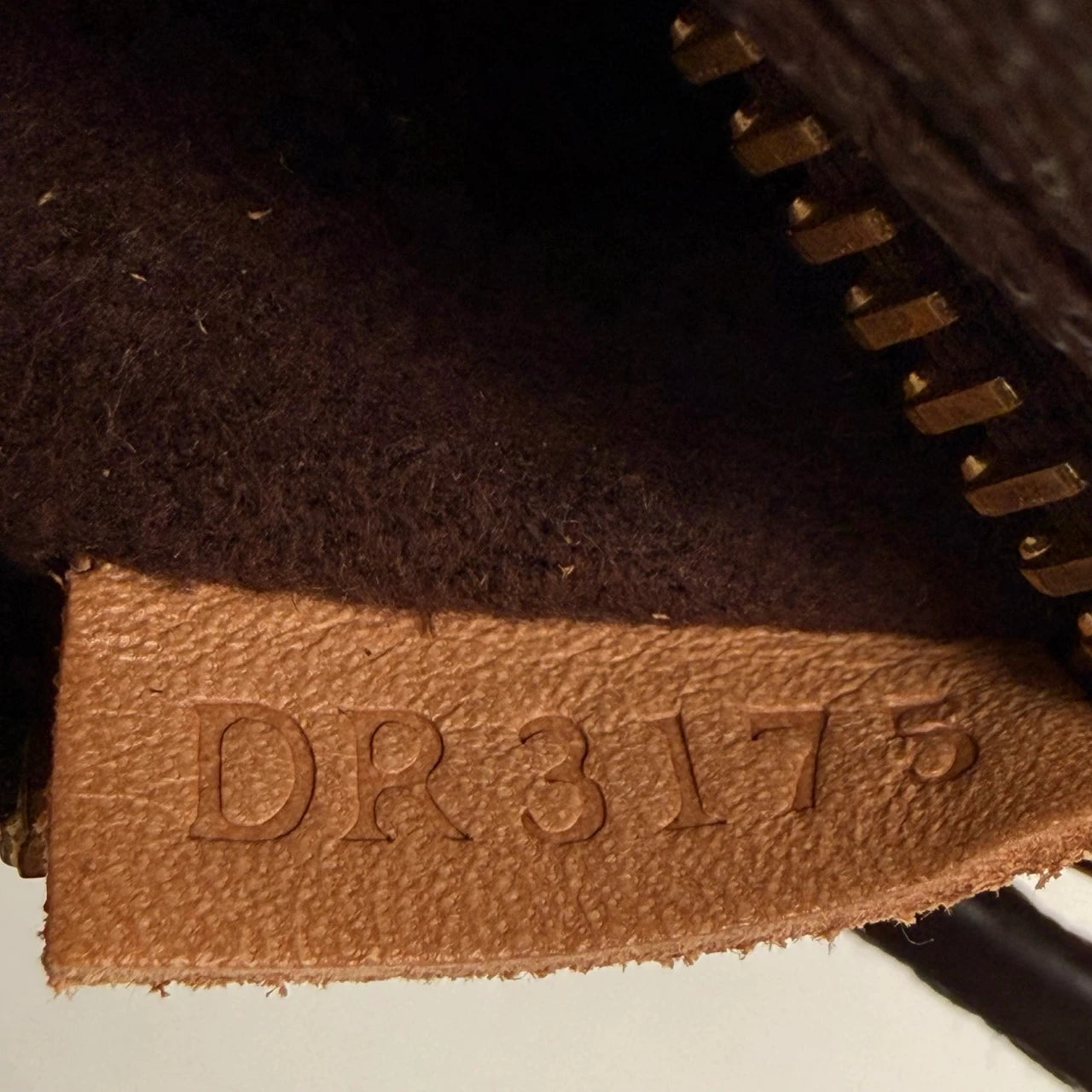 Louis Vuitton Umhängetasche Pochette Métis monogram braun