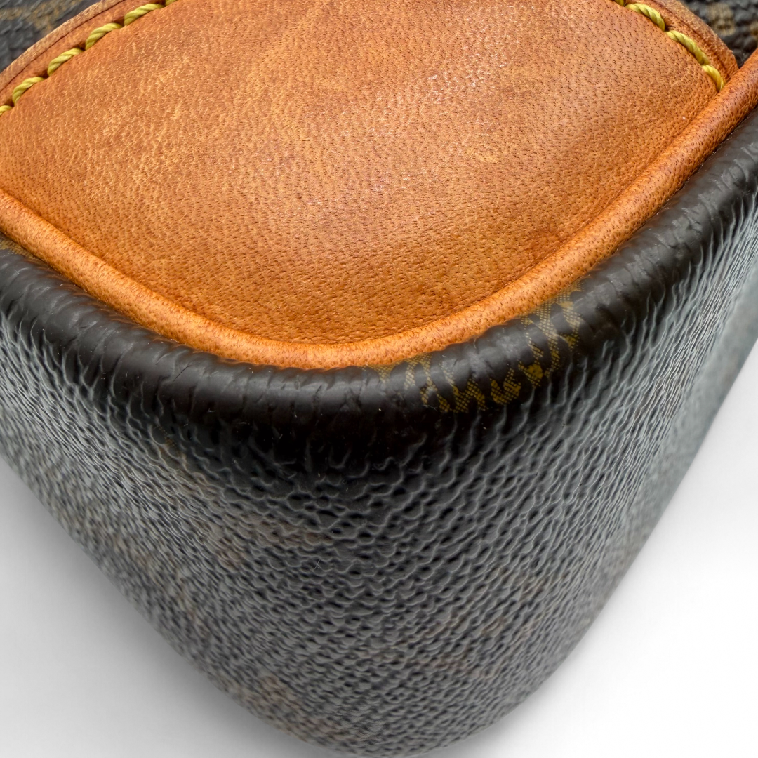 Louis Vuitton Umhängetasche Trocadero 27