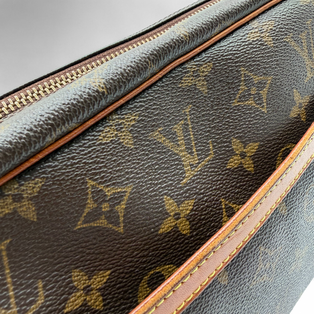 Louis Vuitton Umhängetasche Trocadero 27