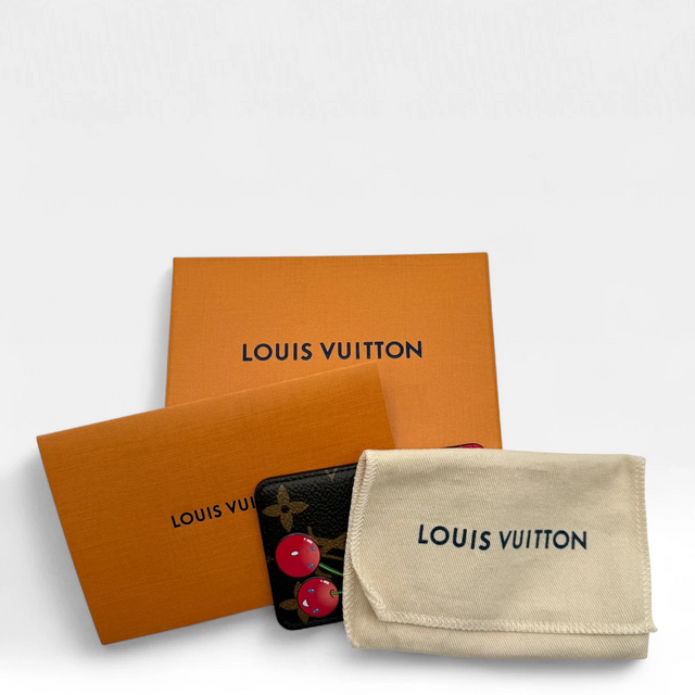 Louis Vuitton x Takashi Murakami Kartenetui Cherry Porte-Cartes Magnet