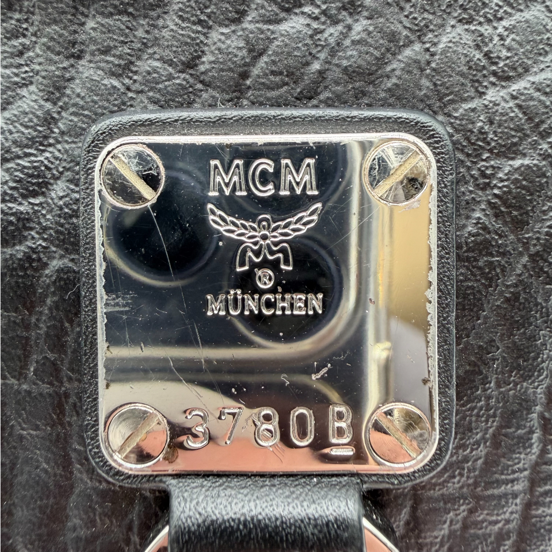 MCM Bauchtasche / Gürteltasche Fursten small Karabiner
