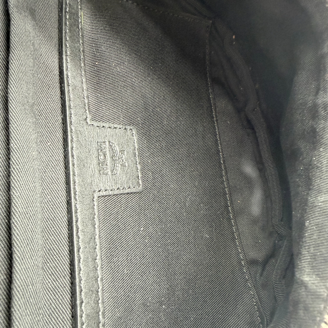 MCM Bauchtasche / Gürteltasche Fursten small Karabiner